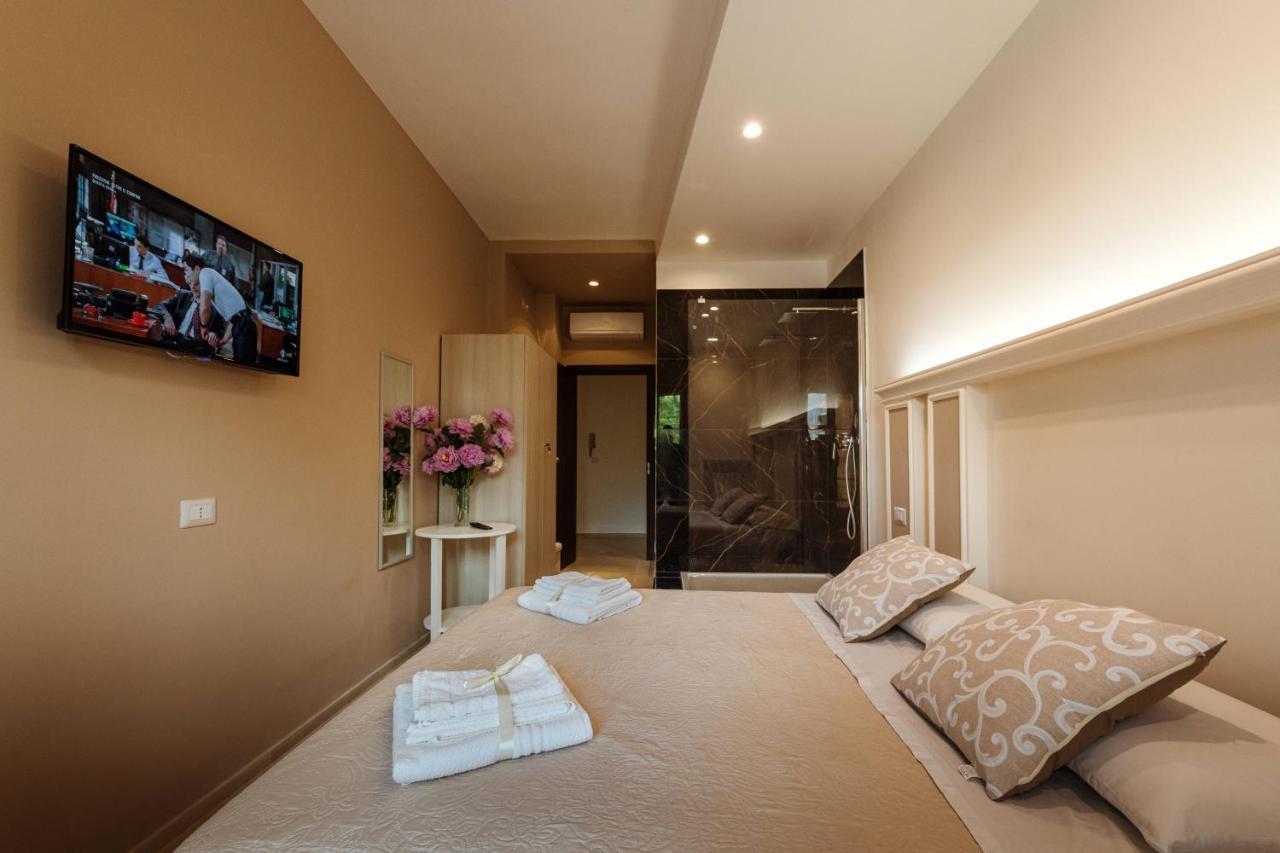 Baroccosuite Lecce Exterior photo