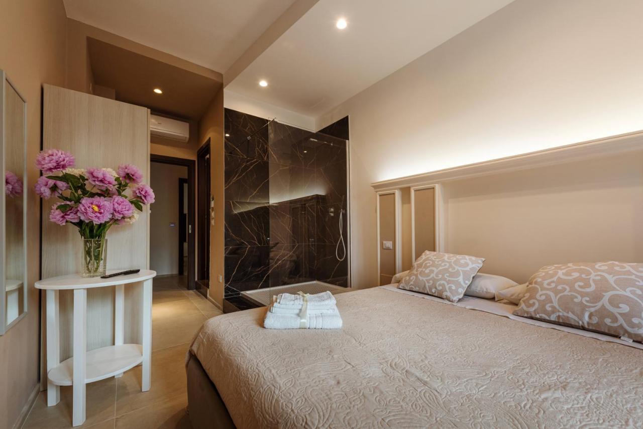 Baroccosuite Lecce Exterior photo